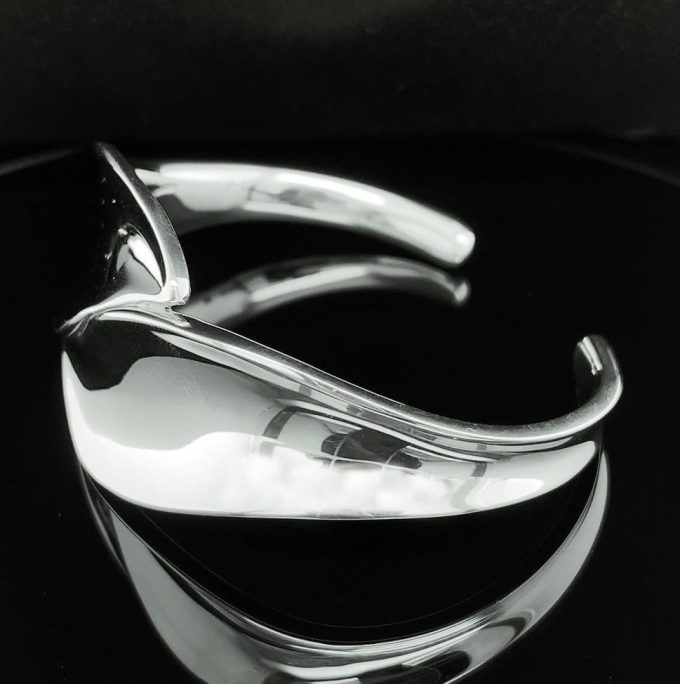 Silver Cross-over Effect Cuff