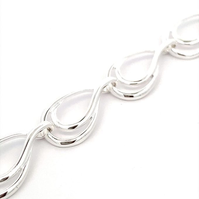 Silver Looped Link Bracelet