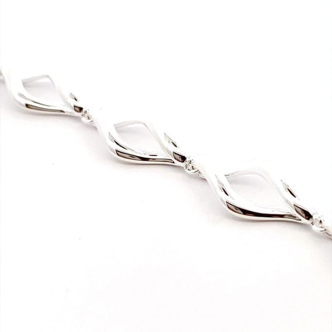 Silver Waved Navette Link Bracelet