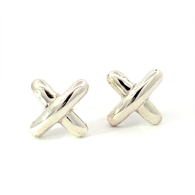 Silver Kiss Stud Earrings