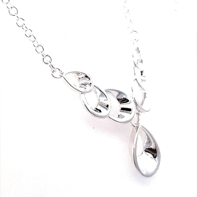 Silver Pear Link Pendant Necklace