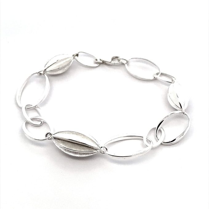 Silver Pod Link Bracelet