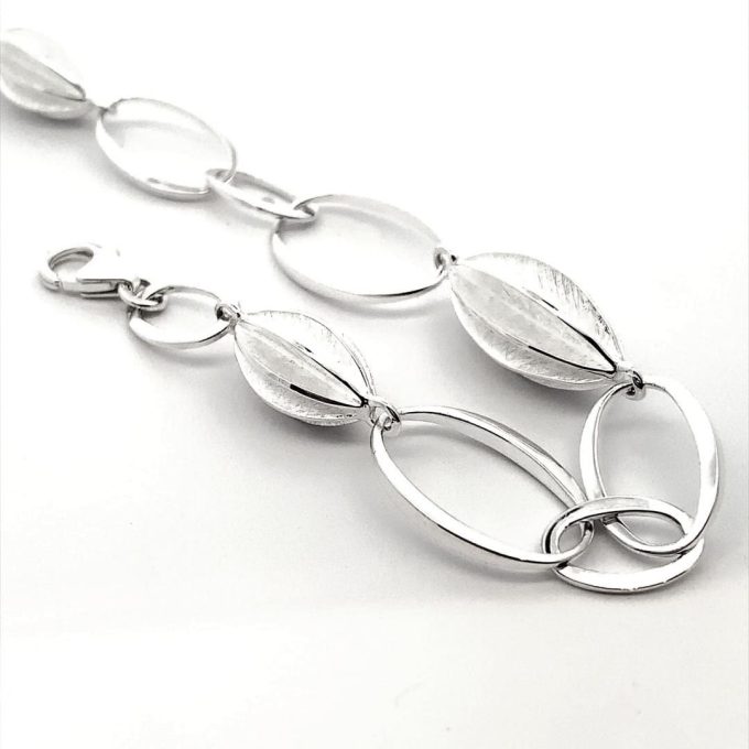 Silver Pod Link Bracelet