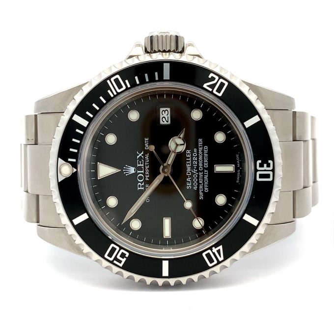 Rolex Sea-Dweller 4000 Gents Watch 16600