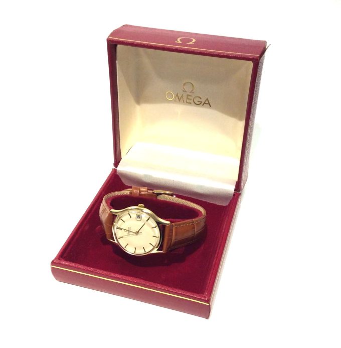 1976 Gold Omega Automatic Watch 1625422