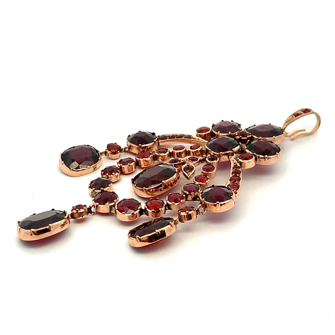 Antique Georgian Renaissance Garnet Pendant