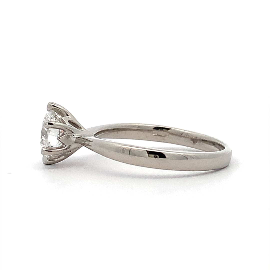 1.02ct Diamond Platinum Solitaire Ring
