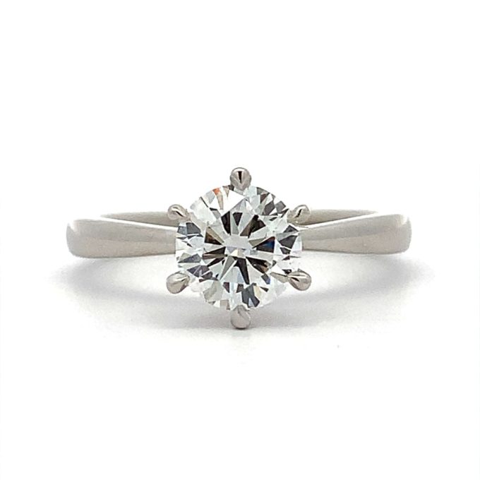 1.02ct Diamond Platinum Solitaire Ring