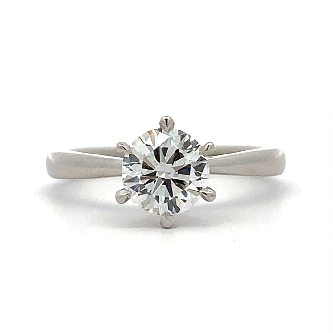 1.02ct Diamond Platinum Solitaire Ring