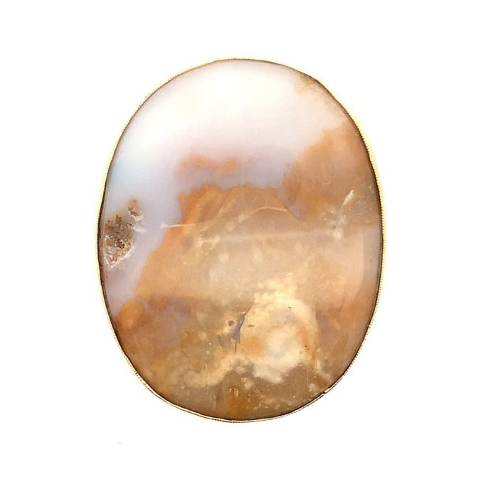 Agate and Gold Oval Brooch
