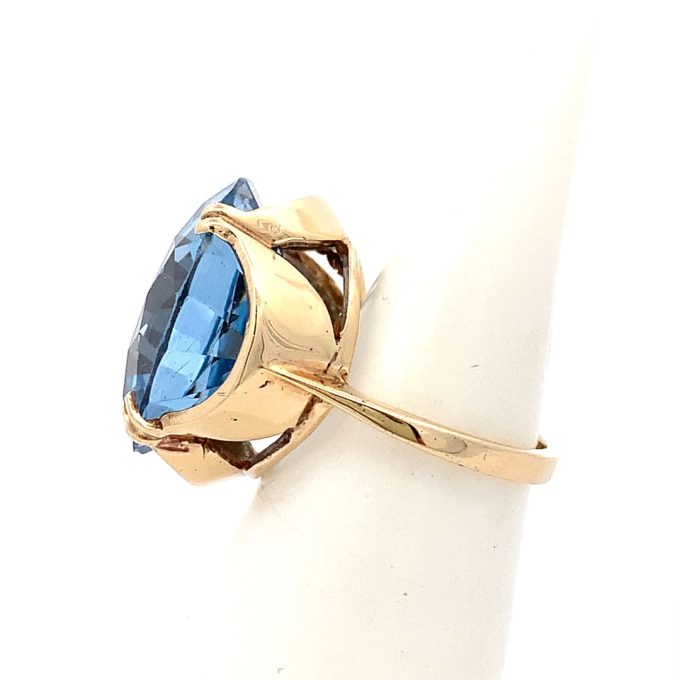 Synthetic Blue Stone Gold Dress Ring