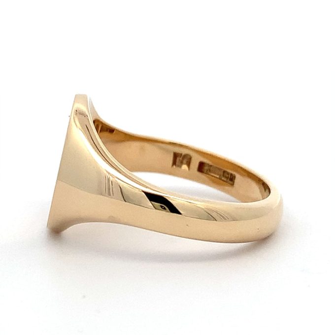 Gents 9ct Gold Oval Top Signet Ring