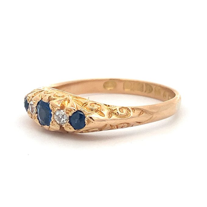 Antique Sapphire and Diamond Carve Style Ring