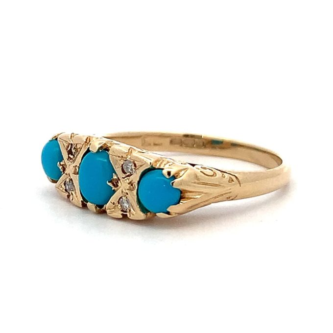 Vintage Style Turquoise & Diamond Gold Ring