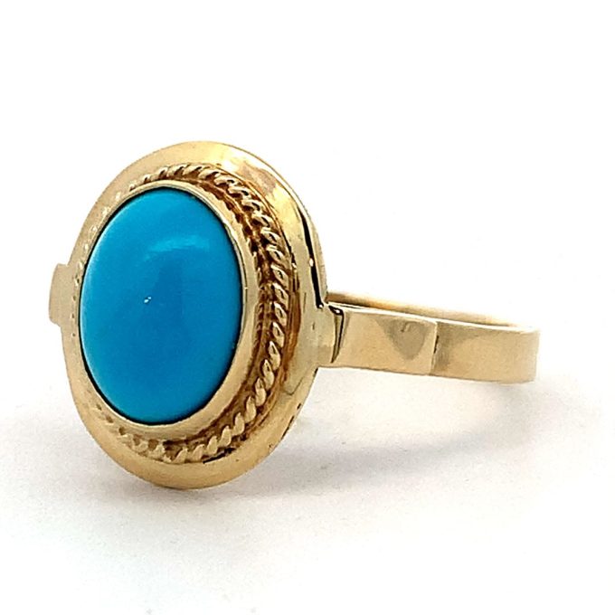 Turquoise Cabochon Yellow Gold Ring
