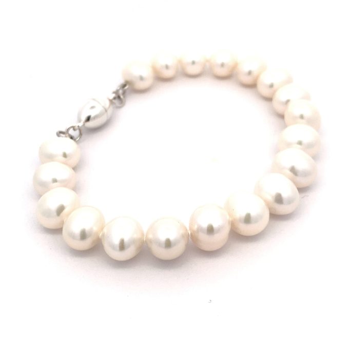 White Pearl and Silver Bracelet