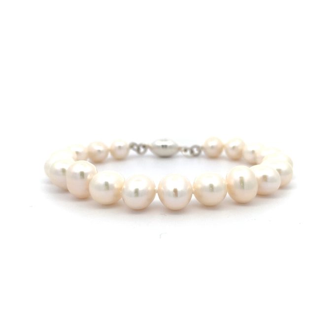 White Pearl and Silver Bracelet