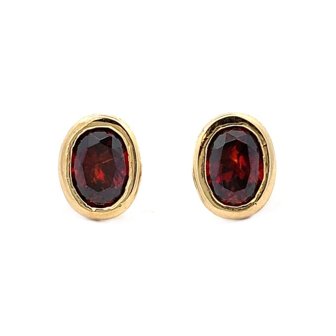 9 Carat Gold Garnet Stud Earrings
