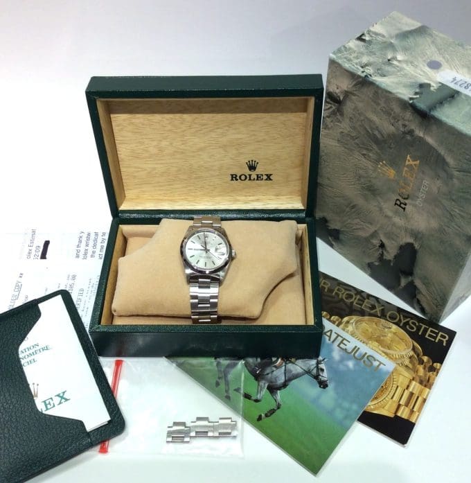 Rolex Oyster Perpetual Date Watch Model 15200