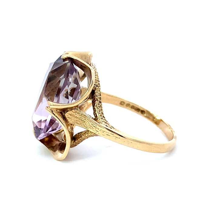 Vintage Amethyst Gold Dress Ring
