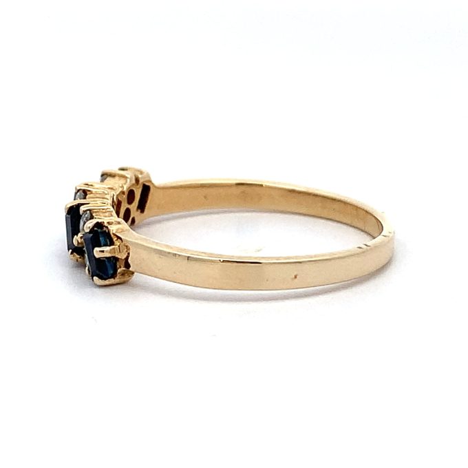 Sapphire and Diamond Gold Dress Ring