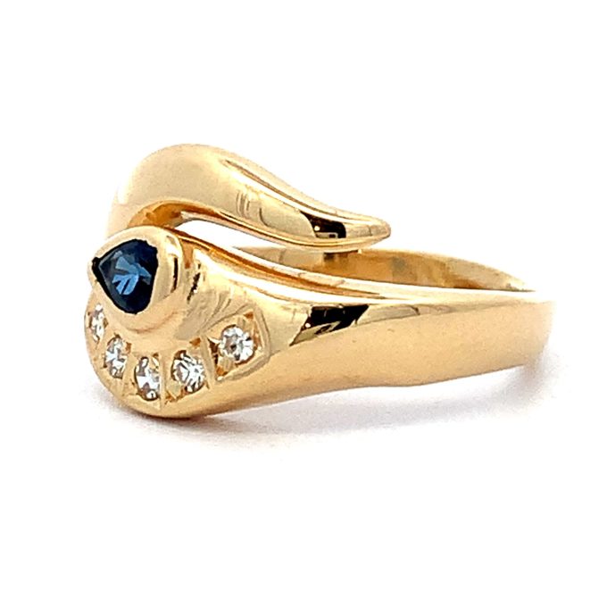Sapphire and Diamond Eye Design Ring