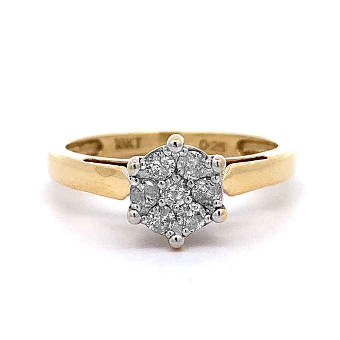 18ct Yellow Gold Diamond Cluster Ring