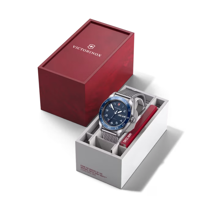 Victorinox Swiss Army Quartz Watch 242042