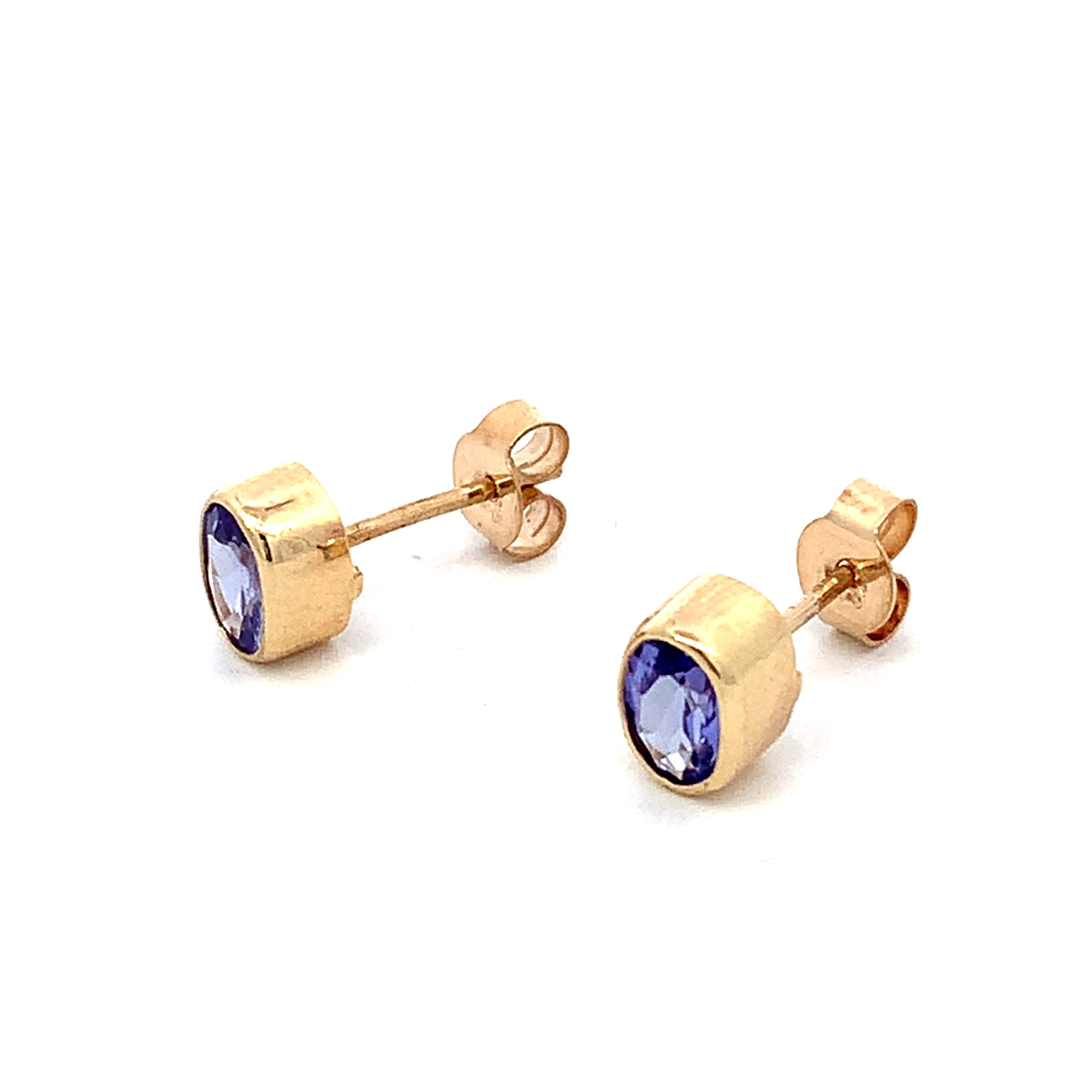 Yellow Gold Tanzanite Stud & Necklace Set