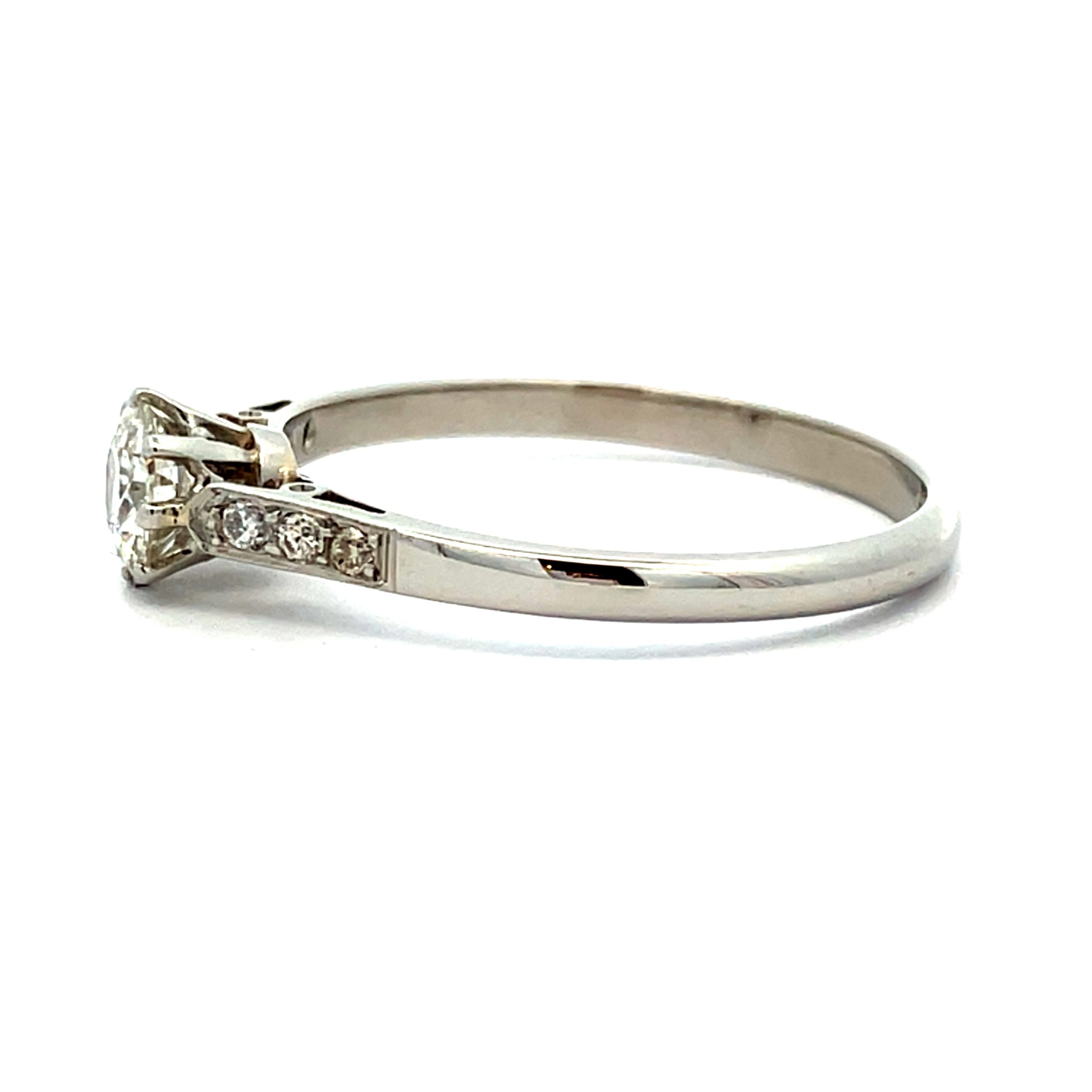 Beautiful Vintage Diamond Solitaire Platinum Ring